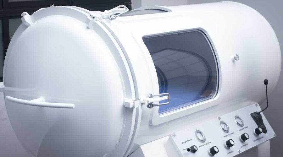 Hyperbaric oxygen thereapy chamber